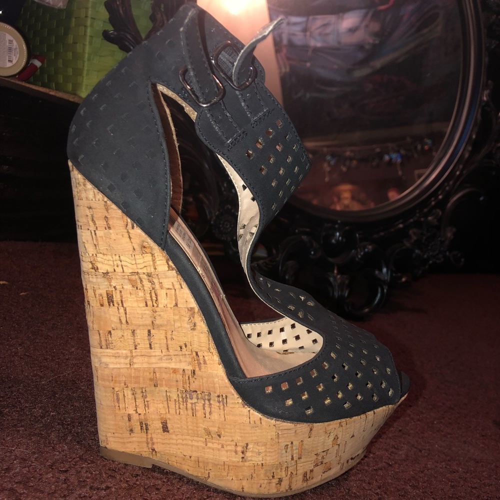 Size 6 Charlotte Russe heels